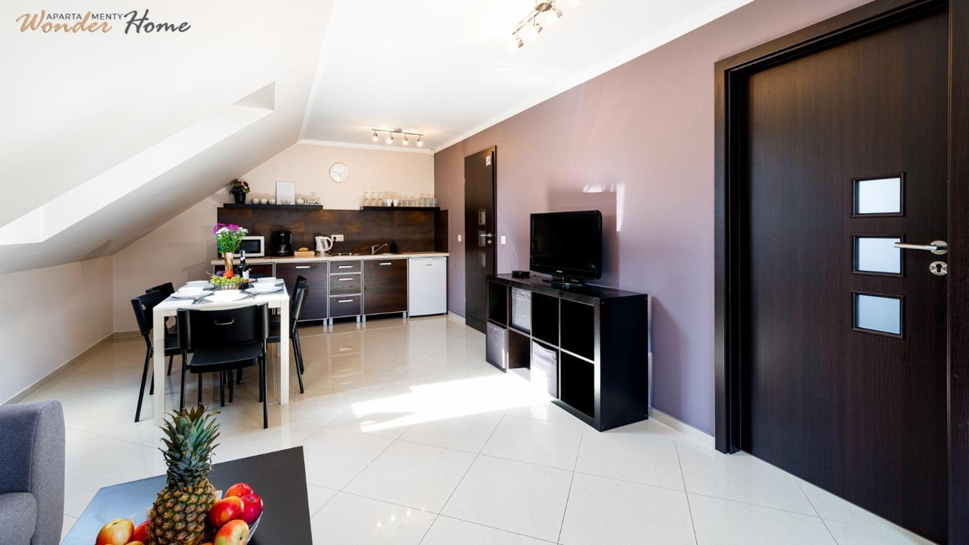 Apartamenty Czerwony Dworek - Duzy Teren Zielony, Plac Zabaw, Miejsce Na Grilla I Staw Z Mozliwoscia Wedkowania, Boisko Myslakowice Luaran gambar
