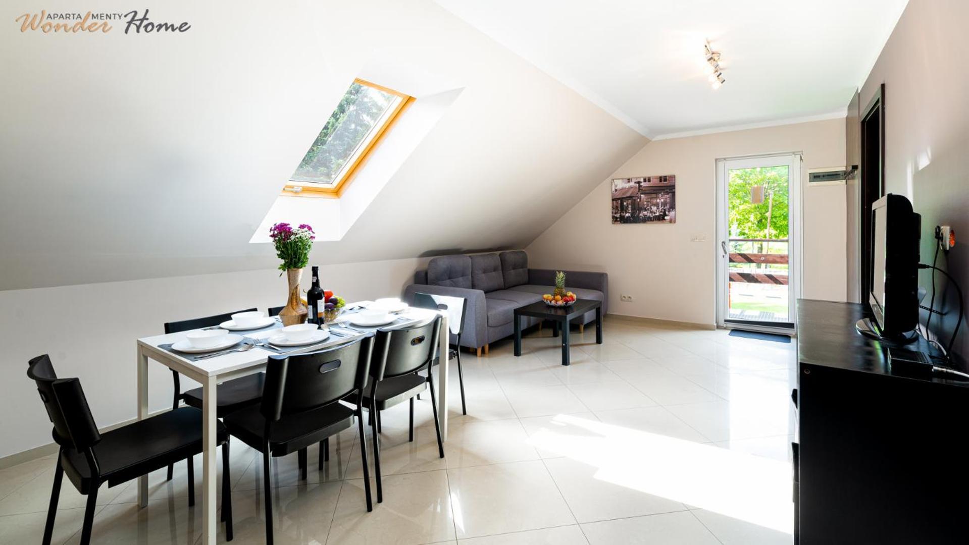 Apartamenty Czerwony Dworek - Duzy Teren Zielony, Plac Zabaw, Miejsce Na Grilla I Staw Z Mozliwoscia Wedkowania, Boisko Myslakowice Luaran gambar